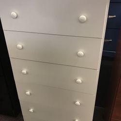 New 5 drawer chest