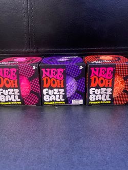 Nee Doh Fuzz Ball Flower Power