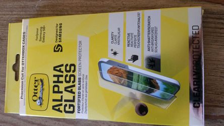 S8 plus otter box alpha glass