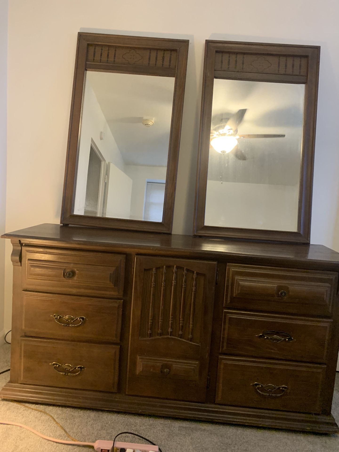 Vintage 1970S Eight Drawer Dresser With His And Her Mirrors -Great Reno Project!