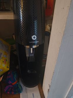 SodaStream Sparkling Water Maker