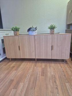 EXTRA LONG SIDEBOARD OR BUFFET FLUTED DOORS AND METAL LEGS 67X17X30 NEW CONDITION