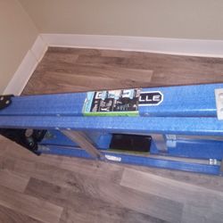 7ft  Ladder