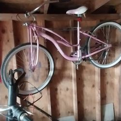 Women's Schwinn Bike Pink Great Condiction Ready To Ride 