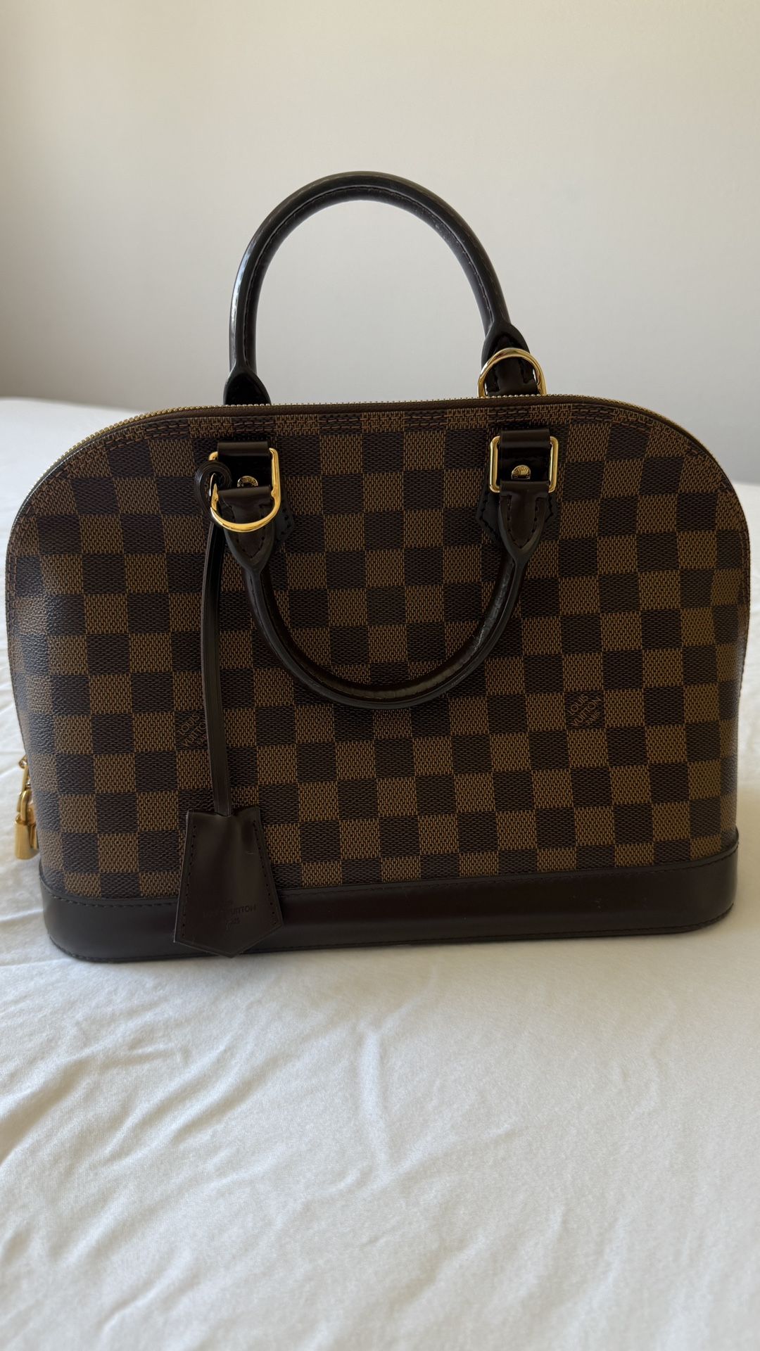 Authentic Barely Used Louis Vuitton Alma PM Brown Damier Ebene Canvas Bag