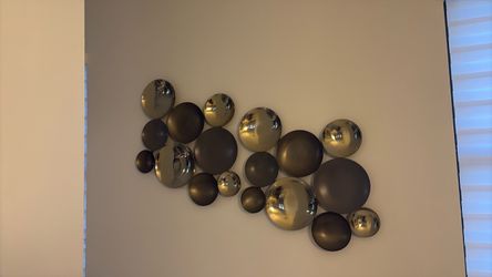 Modern 3D Metal Wall Art – Gold & Bronze