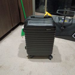 Amazon 20 Inch Roller Bag