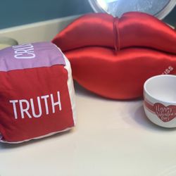 Valentine Lot 
