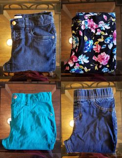 Girls Size 10 - 12 Clothing 20 Piece Lot Jeans Shorts Shirts Pajamas