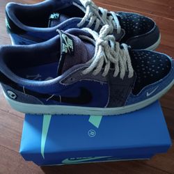 Jordan 1 Low Voo Doo