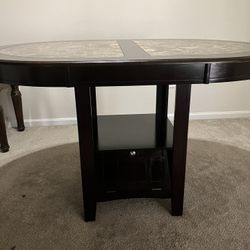 Dining Room Table 