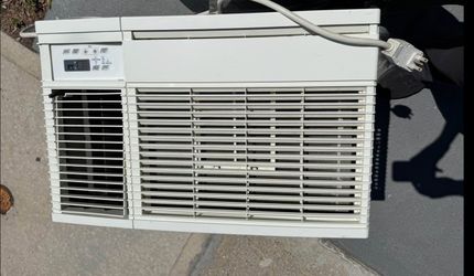 18,000 BTU friedrich Wall AC