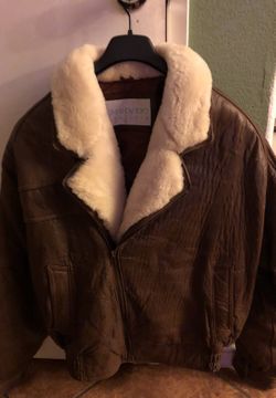 Women’s medium leather jacket