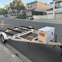Double Ski Trailer 