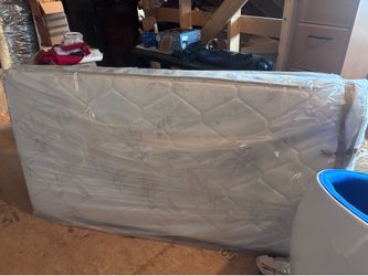 Full mattress