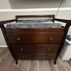 Baby Changing Table With Mat
