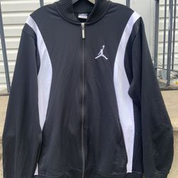 Air Jordan Retro Taxi Colorway Black/white Zipper Sweater Size L