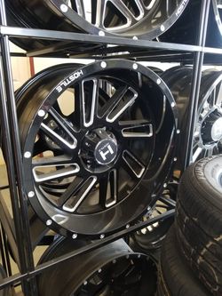 20x10 hostile strykers 6x5.5