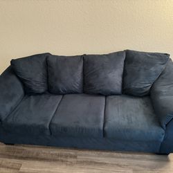 Ashley furniture blue darcy couch