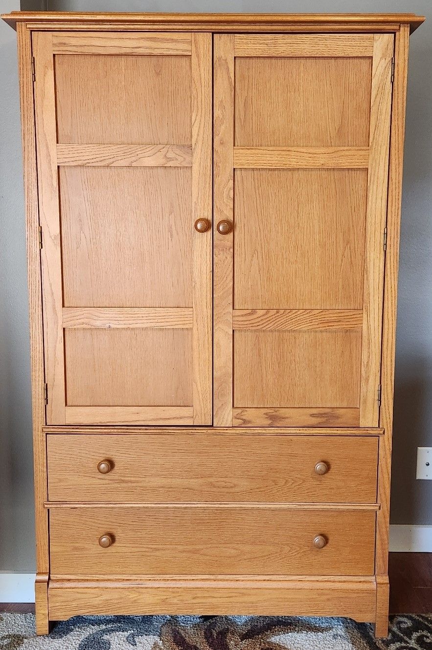 Thomasville Impressions Bedroom Furniture (Armoire, Triple Dresser with Mirror)