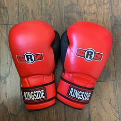 Boxing gloves