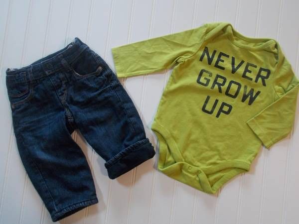 Baby Gap Boys 6-12M NEVER GROW UP Bodysuit Fleece Lined Denim Jeans