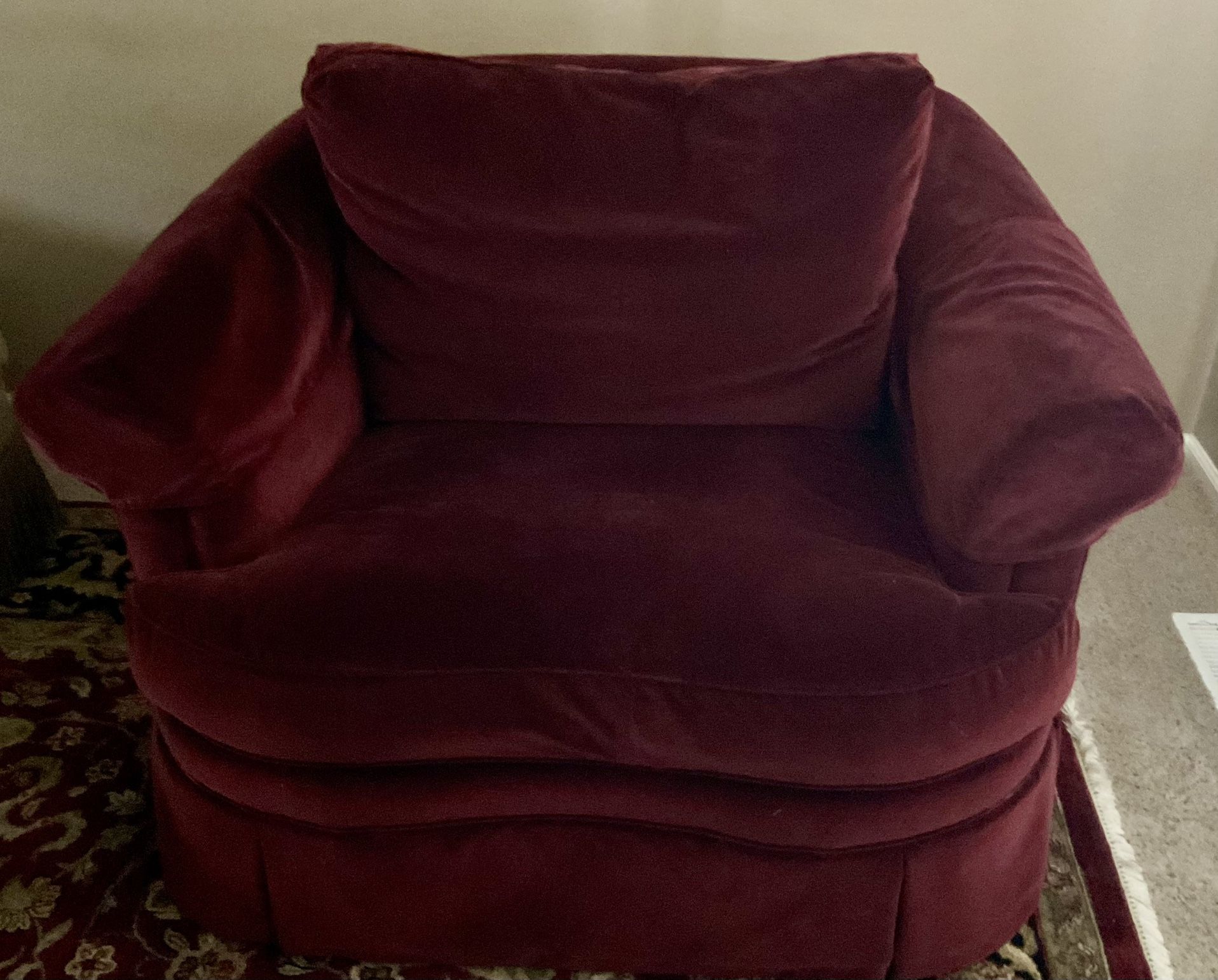 Eathan Allen Oversized Chair