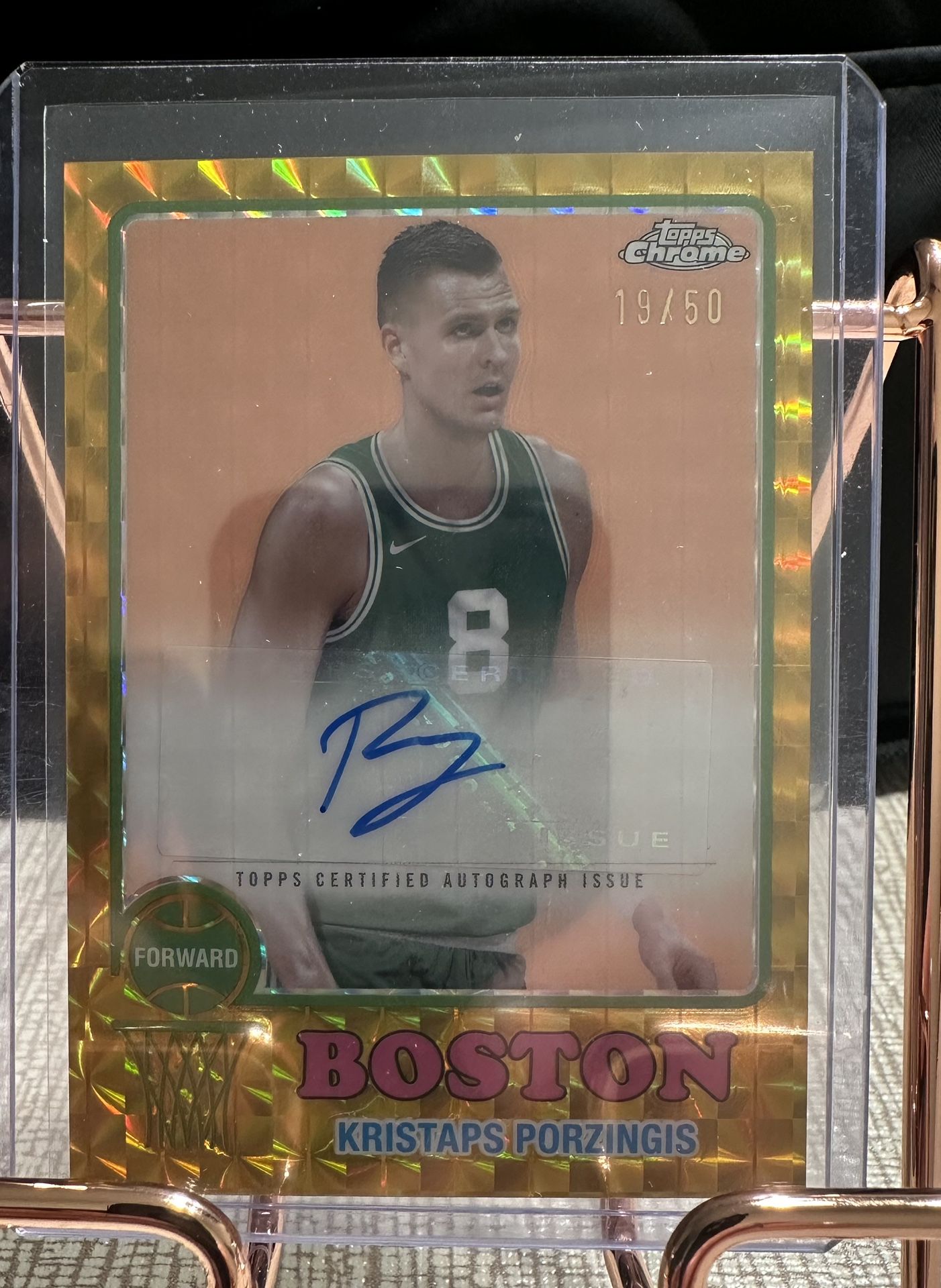 Kristaps Porzingis Topps Chrome Autograph Card 19/50