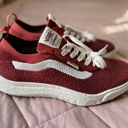 Vans Ultra Range