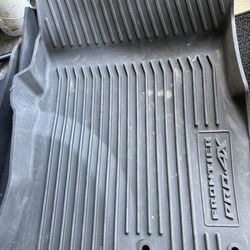 Nissan Pro4X Mats 