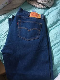 Levi's  size 42x32 men's