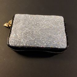 A Card Holder  .        Size  .  5 "×  4" .  