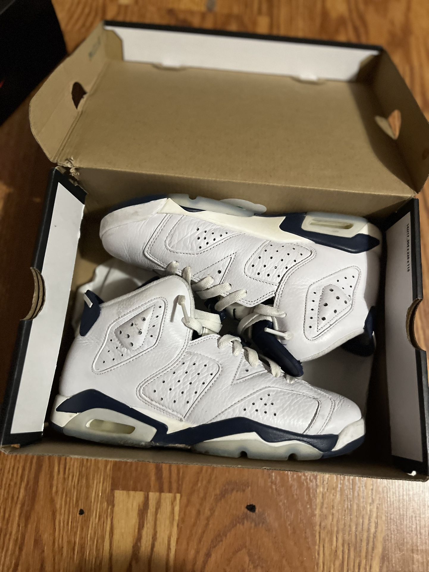 Air Jordan 6 Retro 'Midnight Navy'
