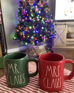 Rae Dunn Christmas, Mr. And Mrs. Claus Set For 8 Dollars