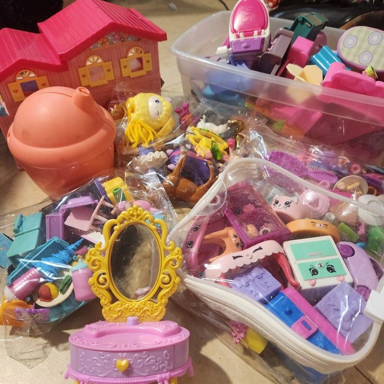 Over 5 Lbs Shopkins, Barbie, Hasbro, Mattel, Disney, And More