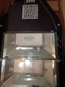 Commercial LED Parking Lot Area Light Fixture