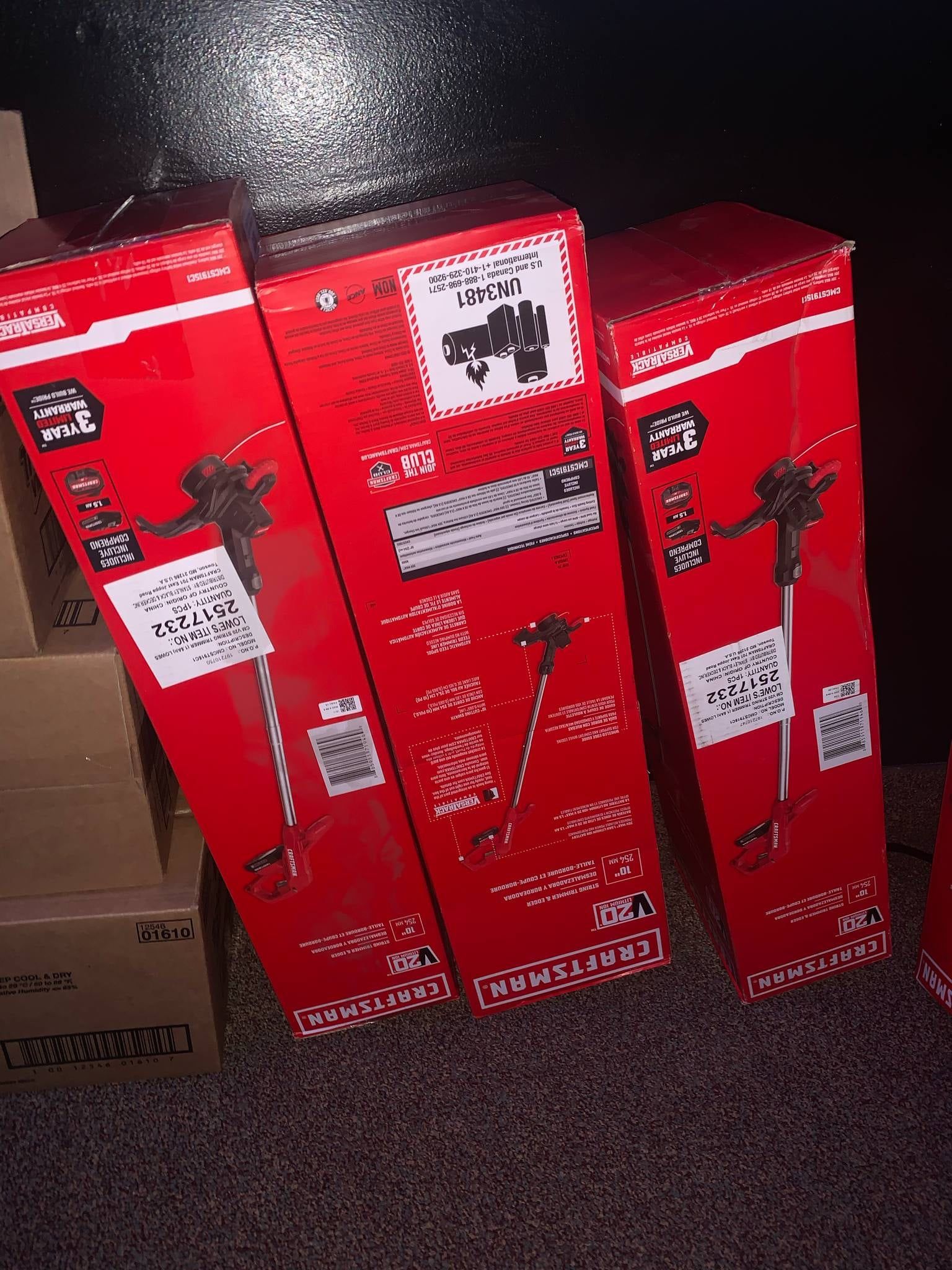 Craftsman V20 Trimmers/WeedWacker 60$ A pack. Batteries + Charger Included 