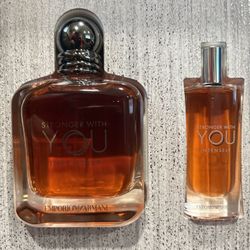Emporio Armani Stronger With You Intensely Gift Set 