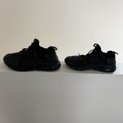 Nike Men’s Shows Size 13