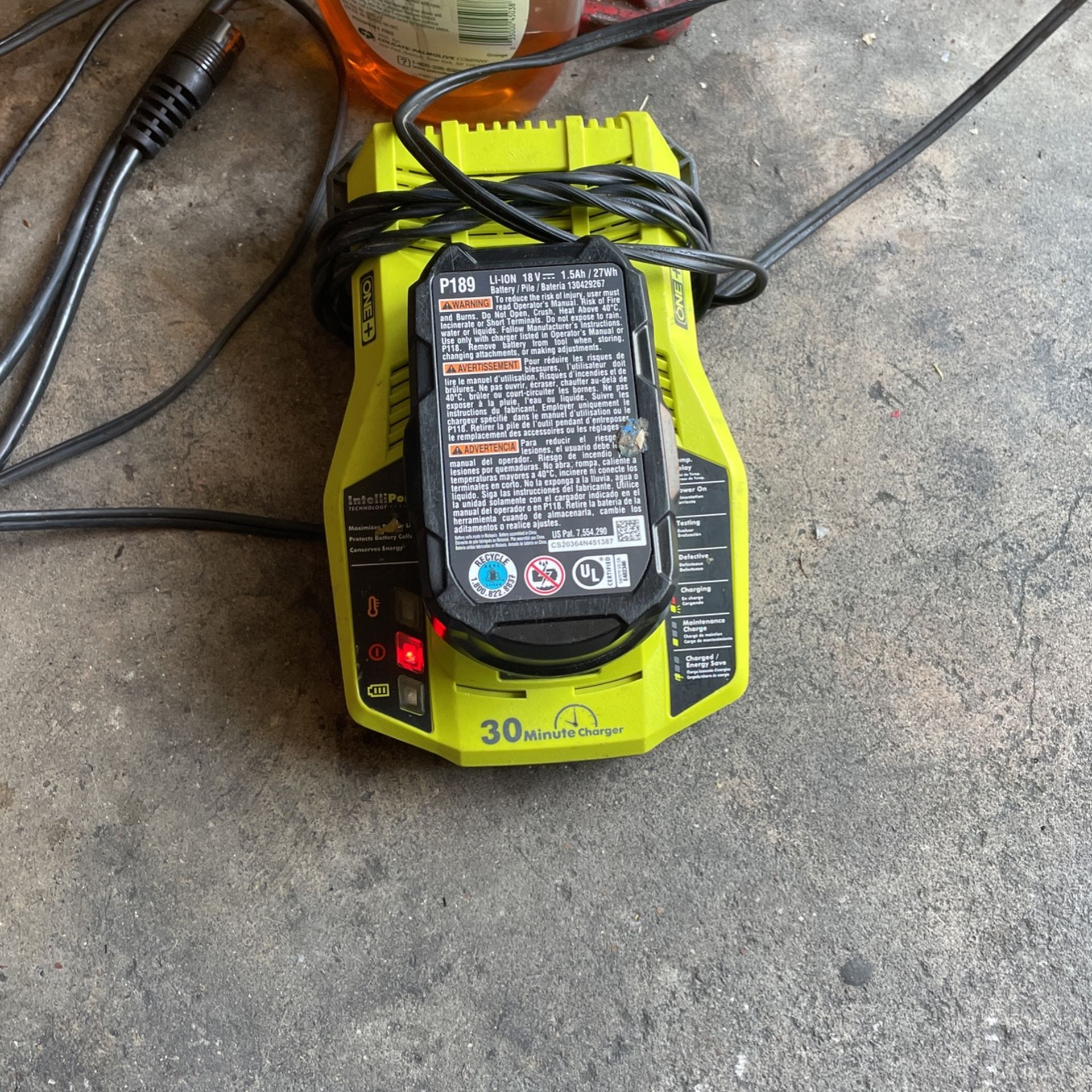 Charger Whit Battery