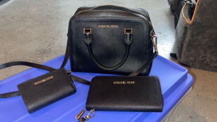 Michael Kors, black saffiano leather Crossbody set