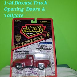 Road Champs 1956 Ford F-100 Pickup Truck Red 1/43 Scale Sealed-$15.00