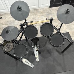 Alesis Nitro Mesh Electric Drum Set $350 OBO