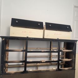 Free Dresser (Dissambled)