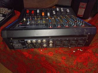 Yamaha Audio Mixing Console
