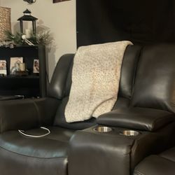 Loveseat 