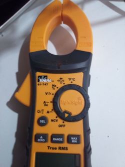 Ideal 61-747 TightSight Clamp Meter True RMS
