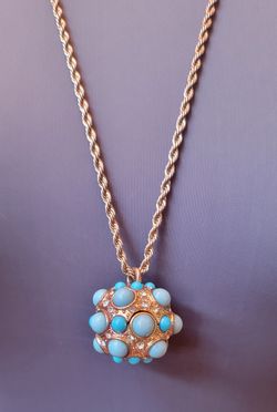 Kenneth Lane Vintage Long Gold Chain Necklace Blue Cabachon 