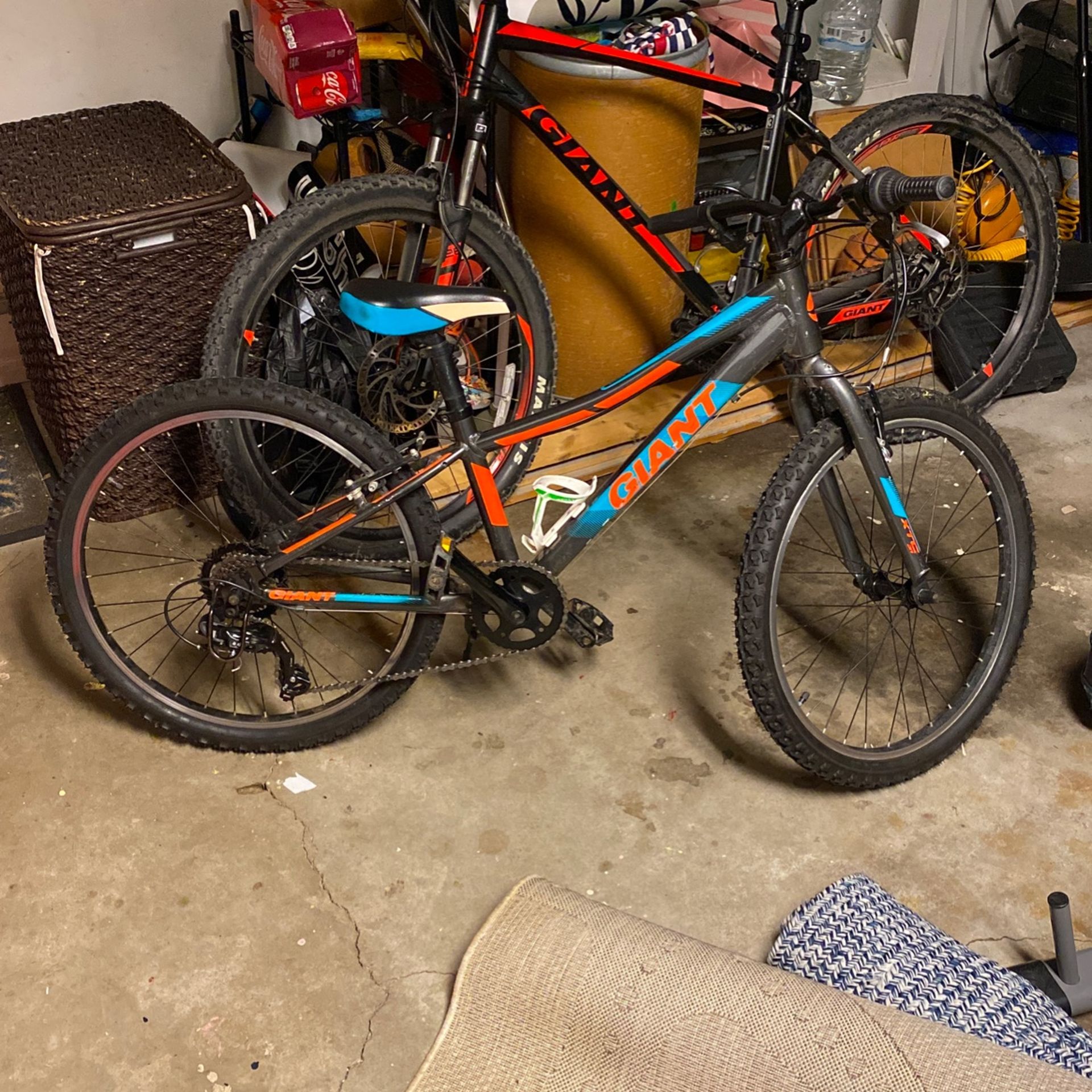 Giant XTC Jr Youth Mtn Bike