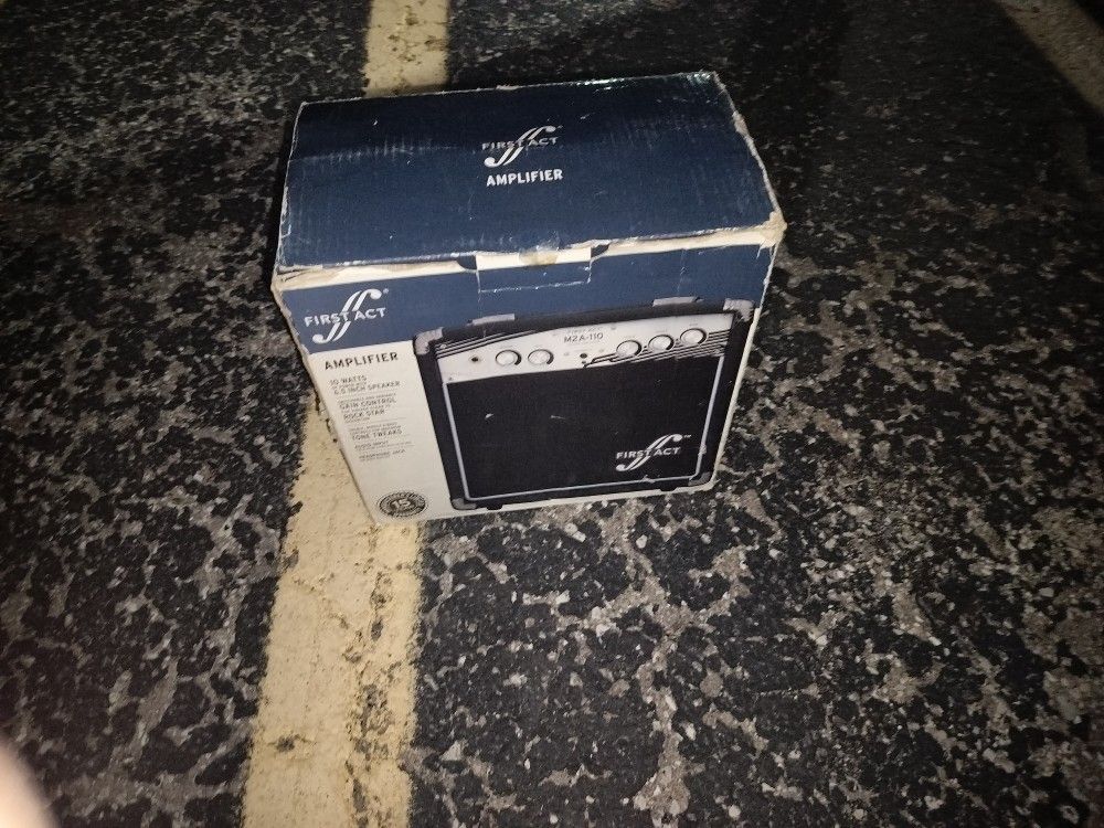 First Act Guitar Amp